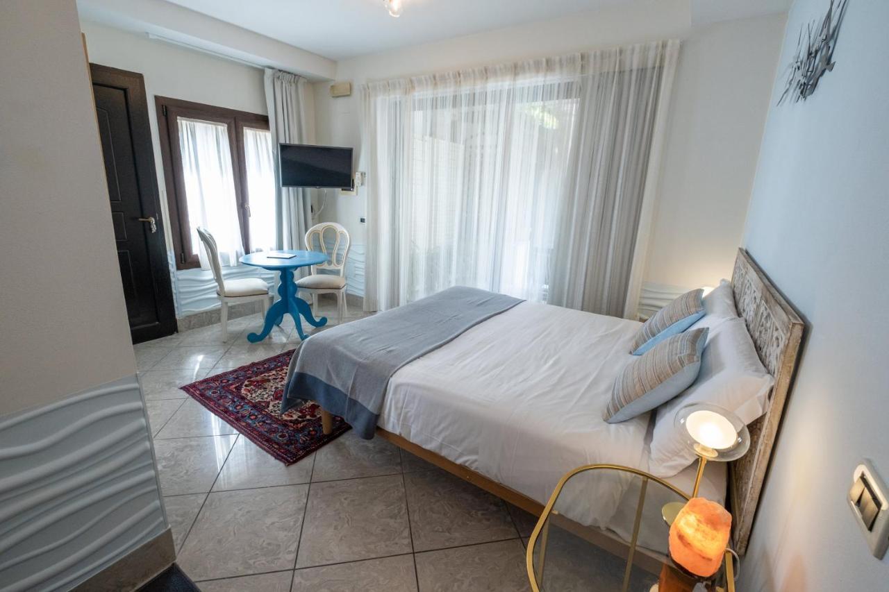 Casa Di Carlo Goldoni - Dimora Storica Bed & Breakfast Chioggia Bagian luar foto