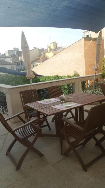 Casa Di Carlo Goldoni - Dimora Storica Bed & Breakfast Chioggia Bagian luar foto